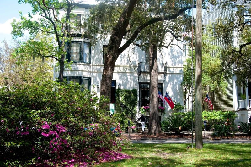 Walking Distance To Romantic Restaurants