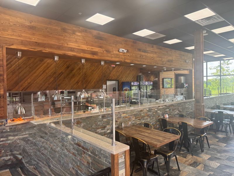 The Soul Food At This No-Frills Restaurant In North Carolina Is Out-Of-This-World Unforgettable - Decor Hint Service That Feels Like Family Dinner