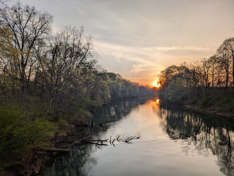 Sunset Kayaking on the Chattahoochee River