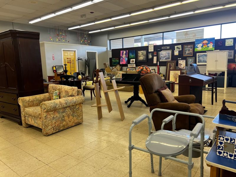 The Gigantic Thrift Store In North Carolina That Feels Truly Too Good To Be True - Decor Hint Tax-Deductible Support For Every Purchase