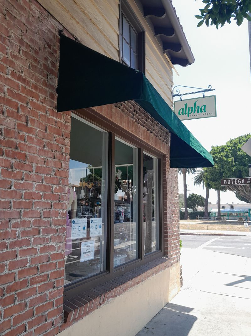 These Enormous California Thrift Shops Turn A Road Trip Into A Treasure Hunt - Decor Hint Alpha Thrift Store (Santa Barbara)