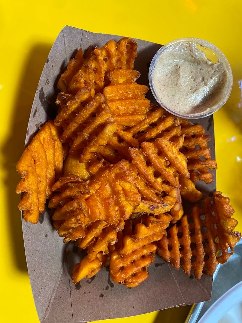 Discover The Hidden North Carolina Deli With Legendary Pastrami Today - Decor Hint Signature Potato Twists That Crunch