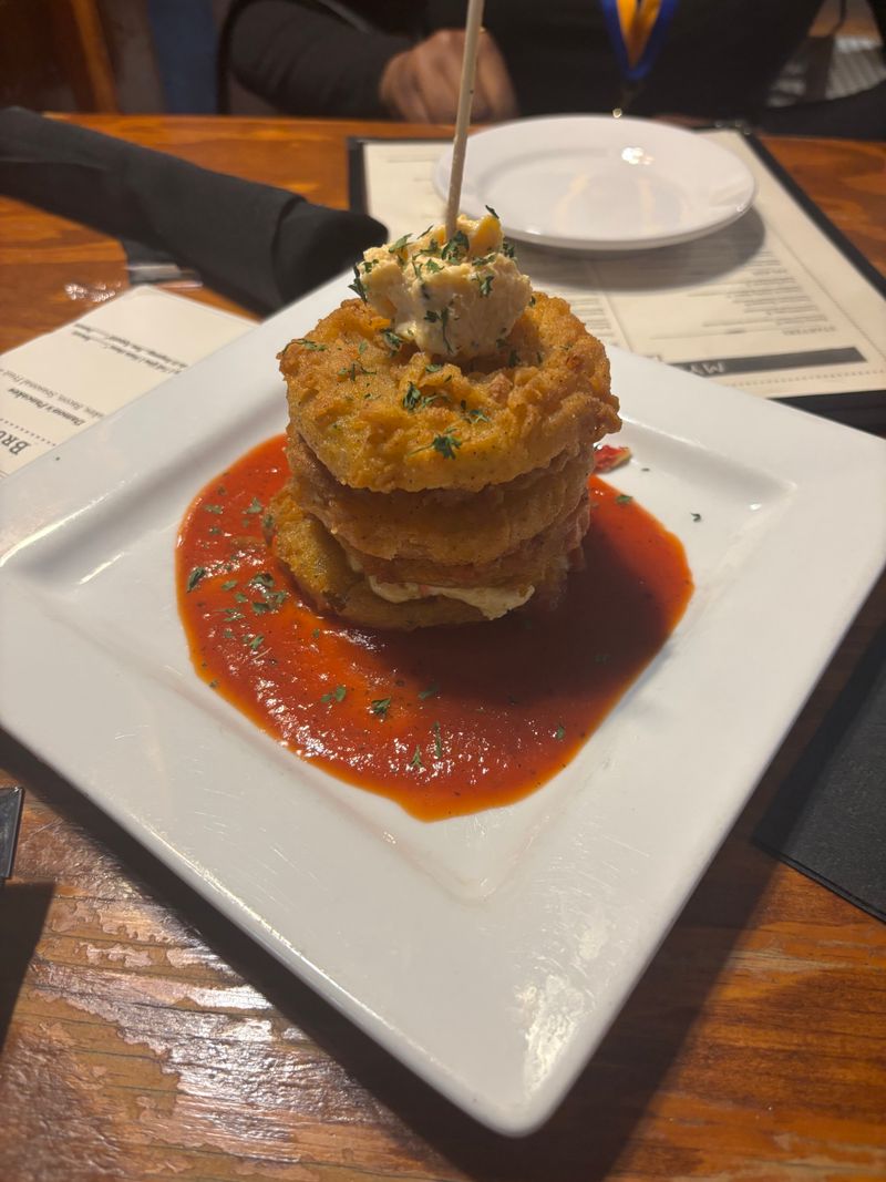 This Famous Vampire Diaries Restaurant In Covington Georgia Serves Sweet Tea Chicken Fans Love - Decor Hint Southern Comfort Food Done Right