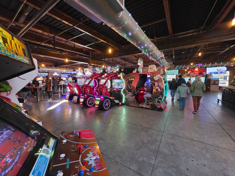 Atmosphere That Balances Energy With Comfort