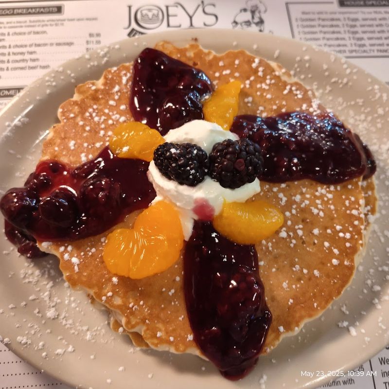 Wake Up To Buttermilk Pancakes And Scenic Views In North Carolina This Weekend - Decor Hint A Relaxed Mountain Atmosphere Perfect For Any Breakfast