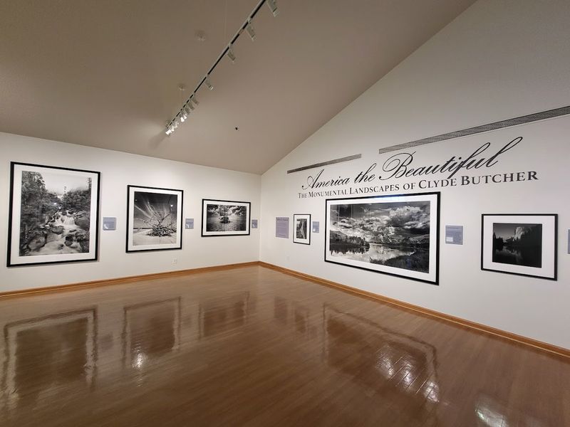 Photography Exhibits That Tell Real Stories