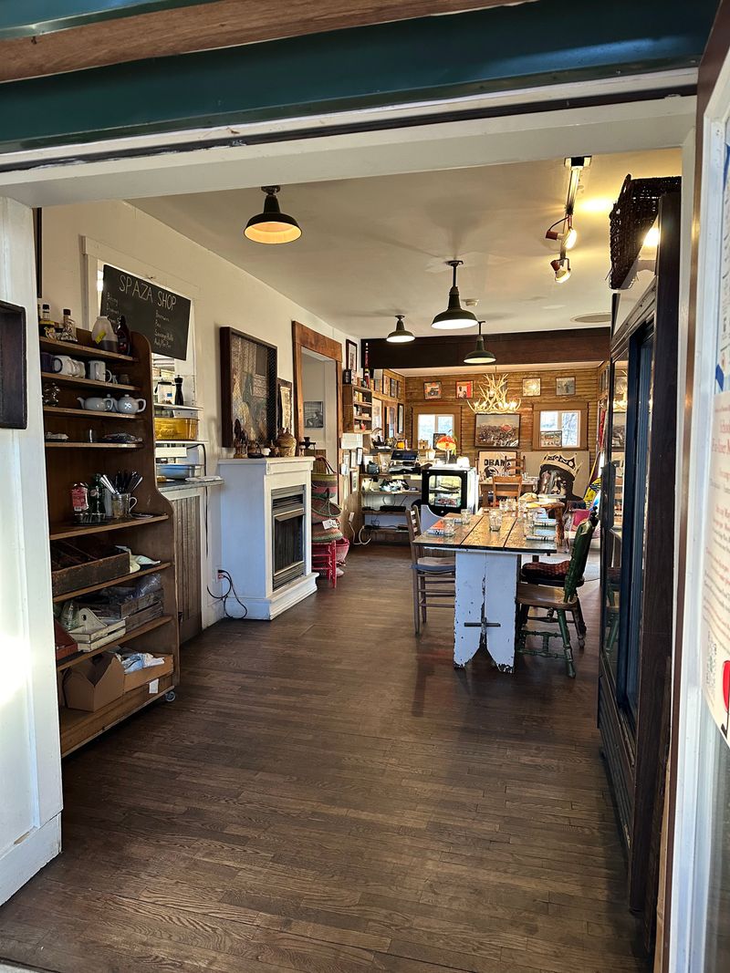 Bush Farmhouse, Black Mountain