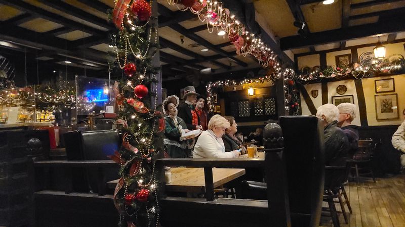 Scottish Traditions That Still Shape The Dining Experience