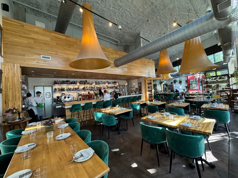 12 North Carolina Italian Spots That Don't Make Headlines, But Always Have A Crowd - Decor Hint Osteria Georgi, Chapel Hill