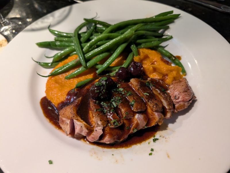 Georgia Locals Are Obsessed With The Mouth-Watering French Onion Soup At This Charming Restaurant - Decor Hint Coq Au Vin That Melts In Your Mouth