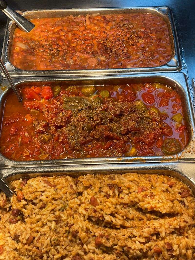 Daily Menu Rotation Keeps Things Exciting