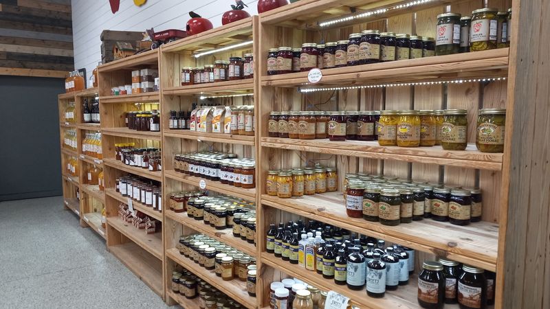 Spend The Day Picking North Carolina Apples At This Charming Orchard In Moravian Falls - Decor Hint Seasonal Farm Market With Local Products