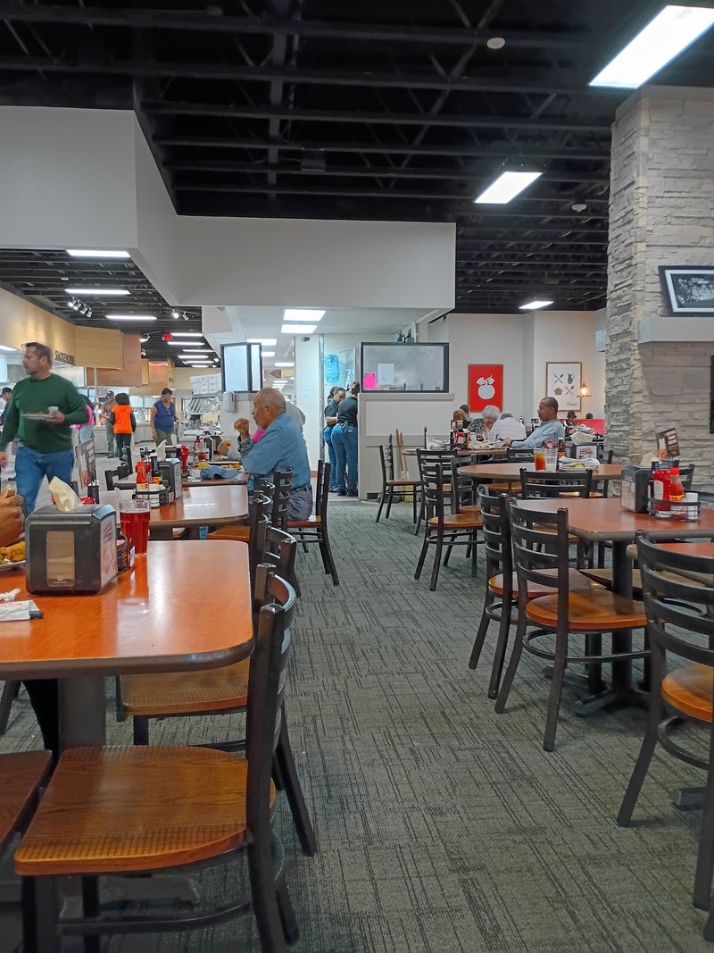 Breakfast, Lunch, And Dinner Under One Roof