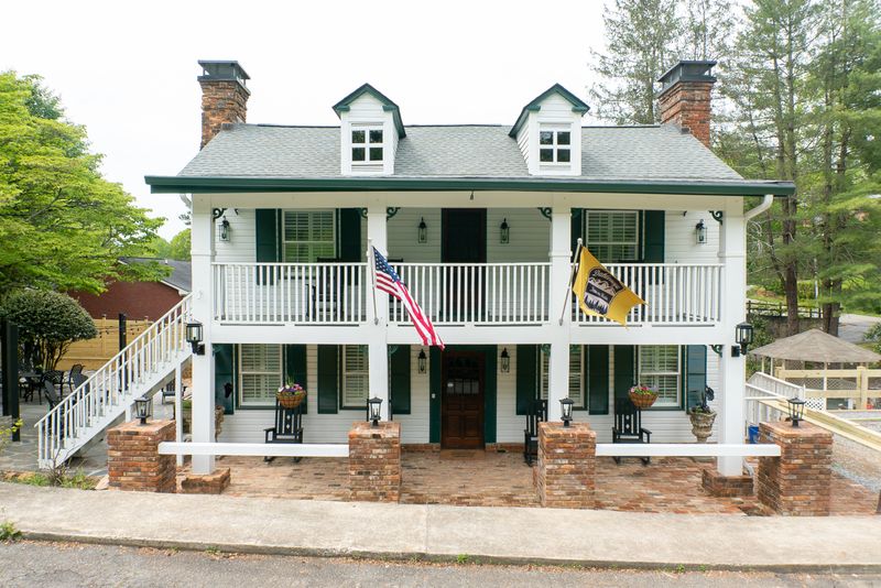 Bed and Breakfast Accommodations