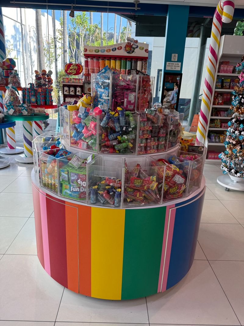 This Massive Rainbow Candy Store In California Feels Made For Valentine's Day - Decor Hint Pop Culture References Throughout