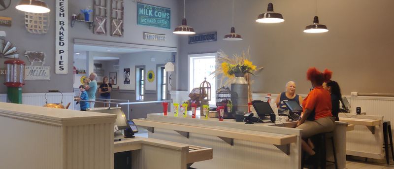 Dining Options Range From Quick Bites To Full Meals