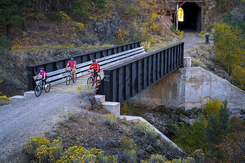 Susan River Canyon Scenery Shifts With Every Mile