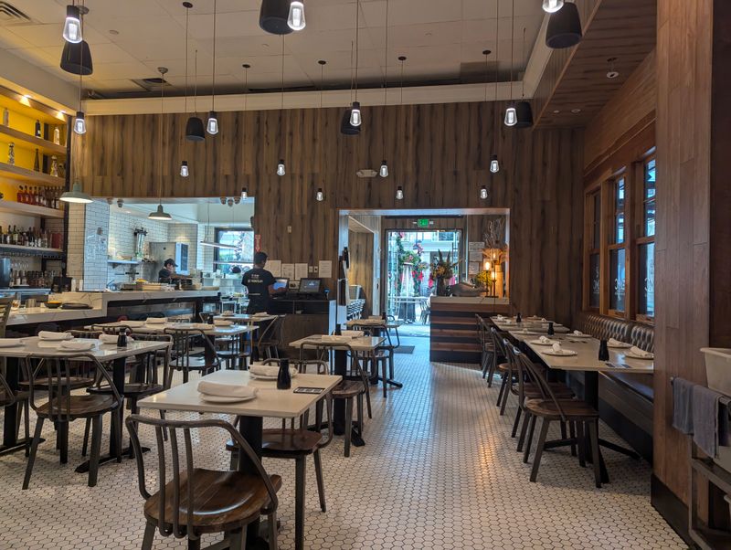 EMC Seafood & Raw Bar