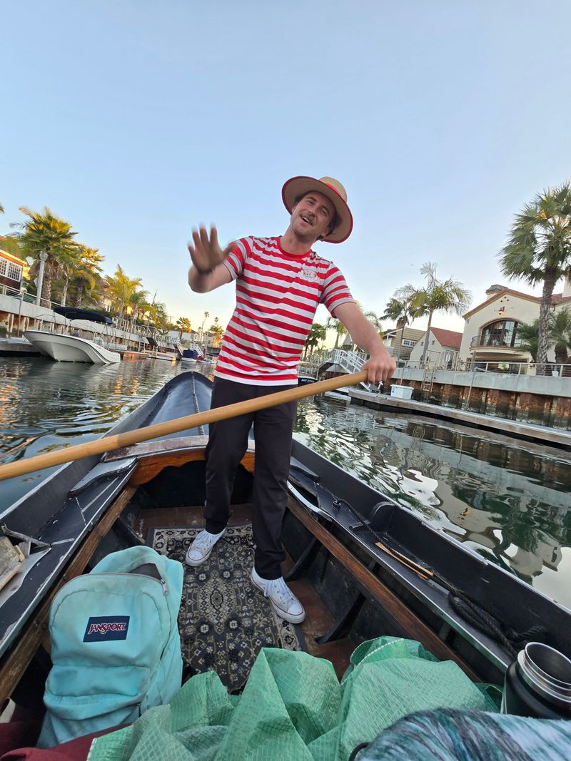 Cultural Immersion Through Traditional Rowing