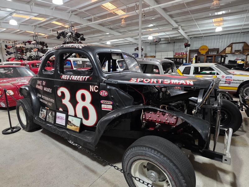 The Remarkable Automobile Museum In North Carolina You've Probably Never Heard Of - Decor Hint Well-Stocked Gift Shop With Unique Racing Memorabilia