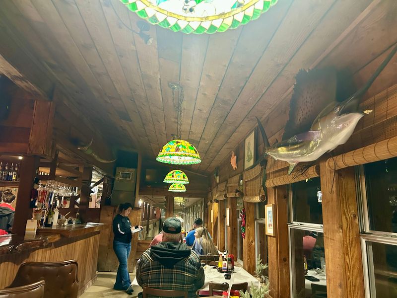 Casual Laid-Back Atmosphere