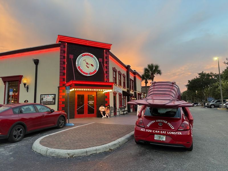 The Florida Buffet With Desserts People Talk About Long After The Plates Are Cleared - Decor Hint Soft Serve Sundae Station