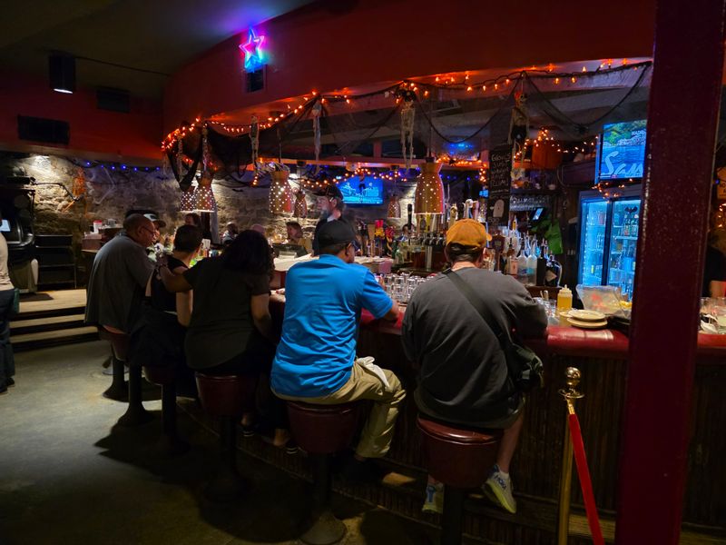 The Prime Rib That Turned This Georgia Steakhouse Into A Legend - Decor Hint Craft Cocktail Program