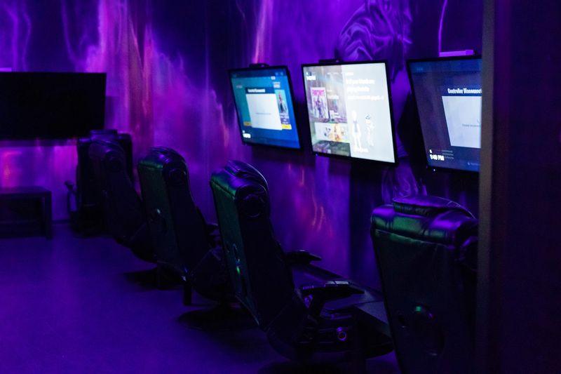 Xbox Gaming Room With 10 Stations And 200-Plus Games