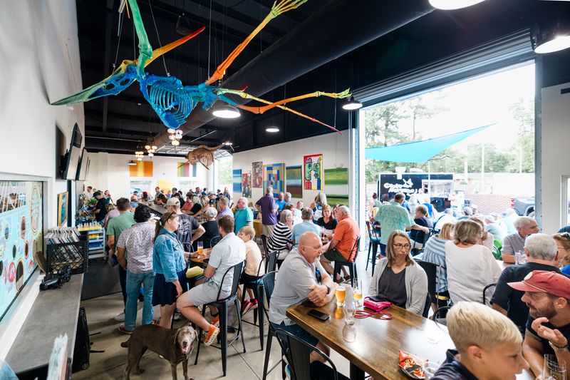 Spacious Industrial Architecture With Comfortable Seating