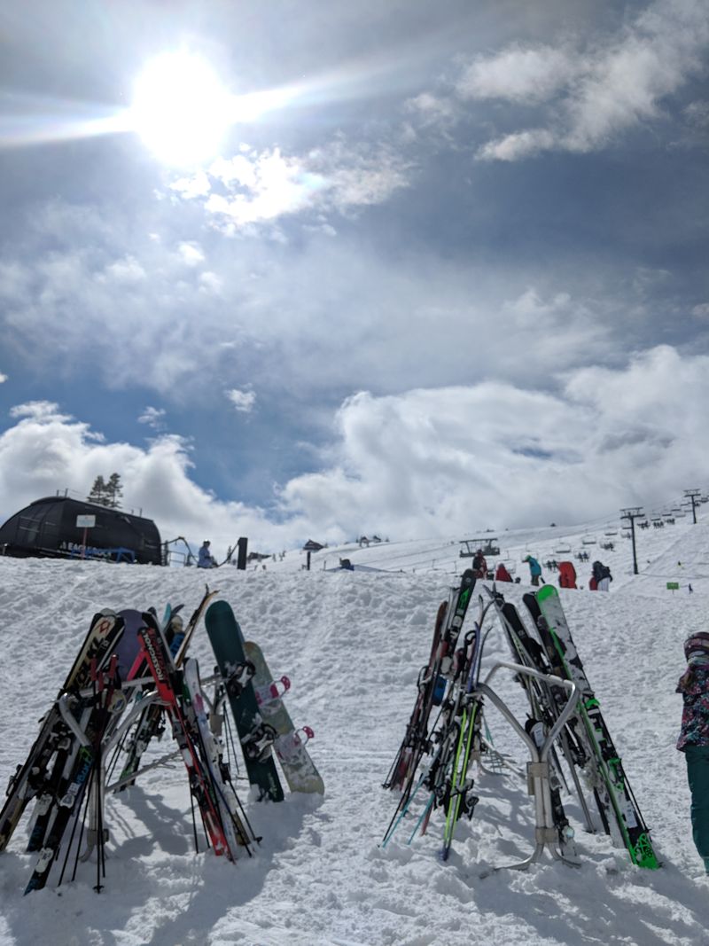 Mile-Long Signature Run