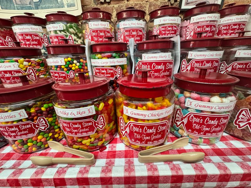 Gift Boxes That Spread The Sweetness