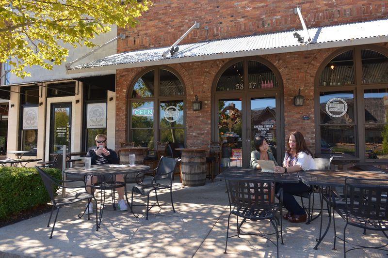 Go Where Craft Beer Meets Candlelit Concerts & Discover Cumming's Vickery Village In Georgia - Decor Hint Craft Beer Scene at Vickery Village