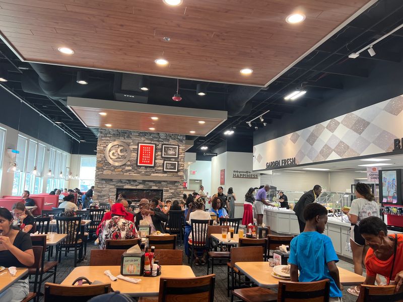 Golden Corral Buffet & Grill, Durham