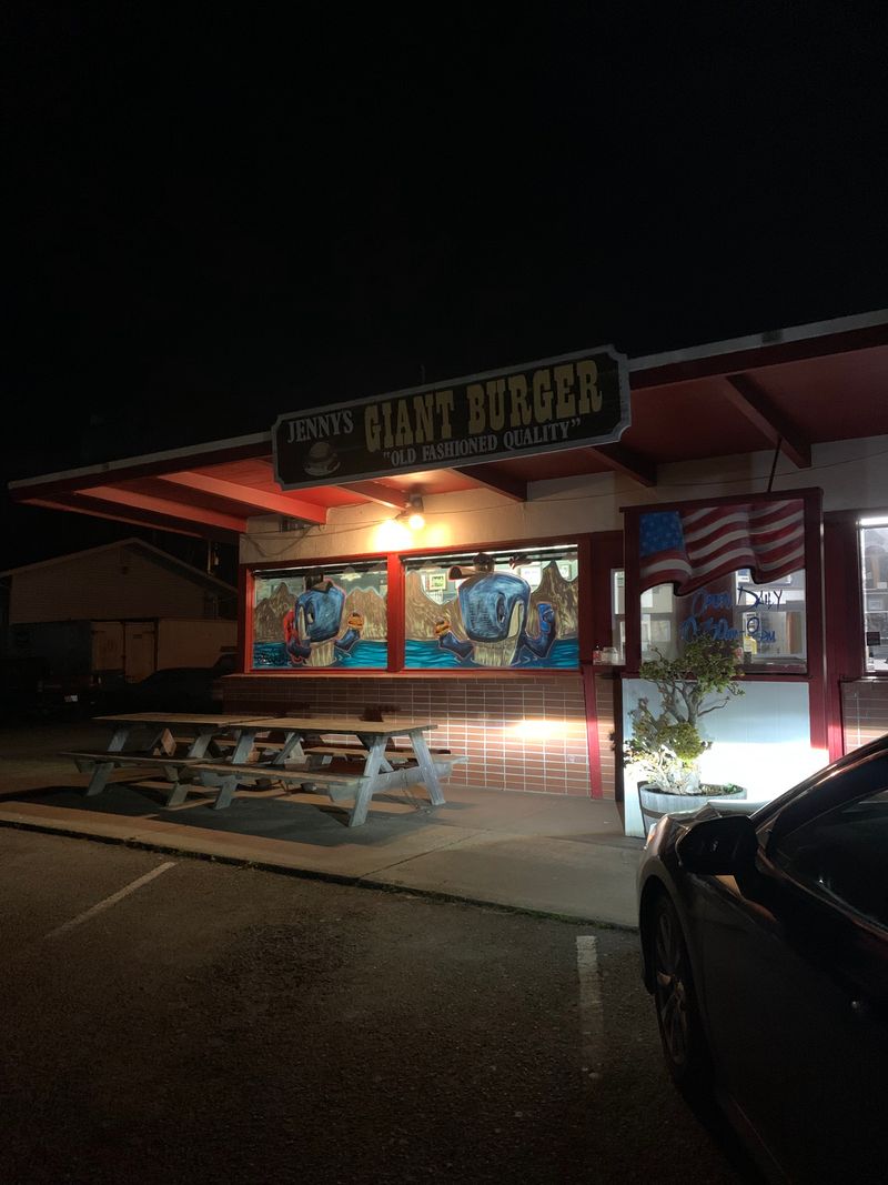 Late-Night Service For After-Hours Cravings