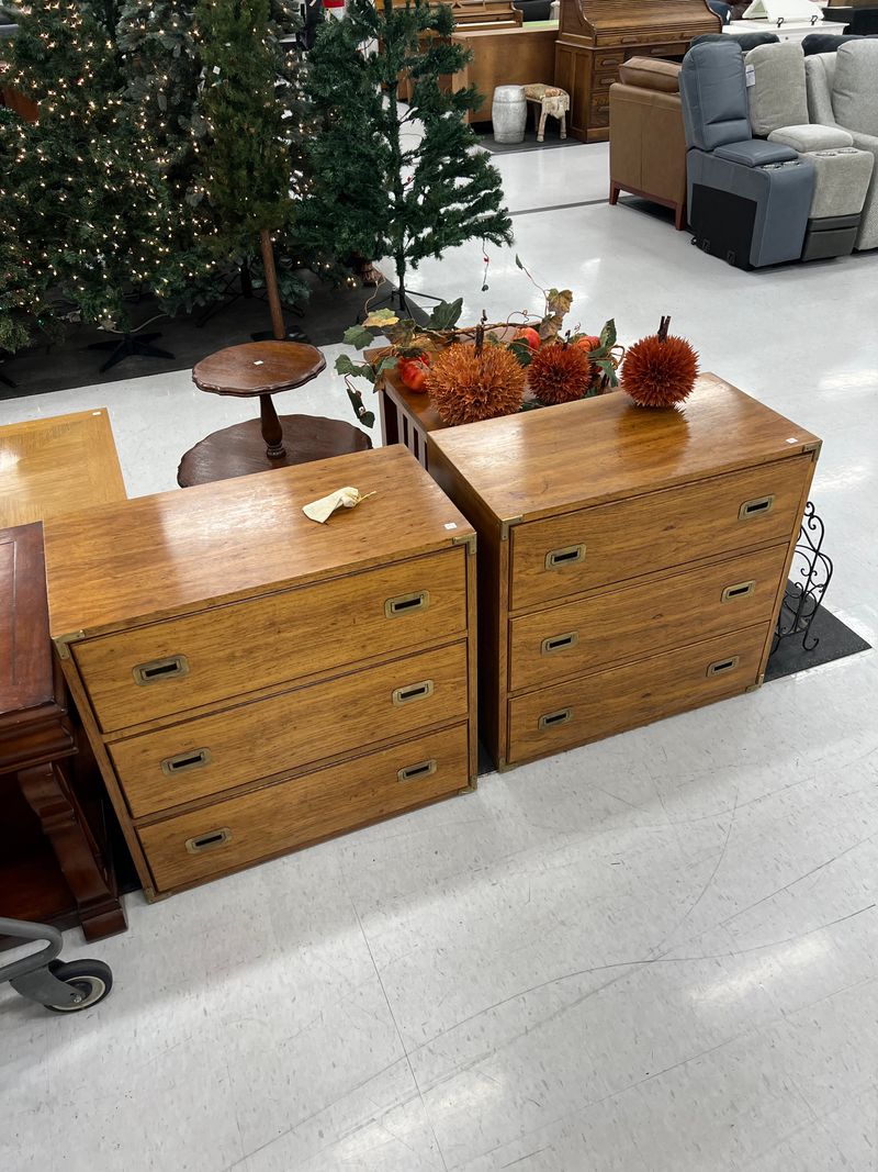 These Enormous California Thrift Shops Turn A Road Trip Into A Treasure Hunt - Decor Hint Deseret Industries Thrift Store (Sacramento)