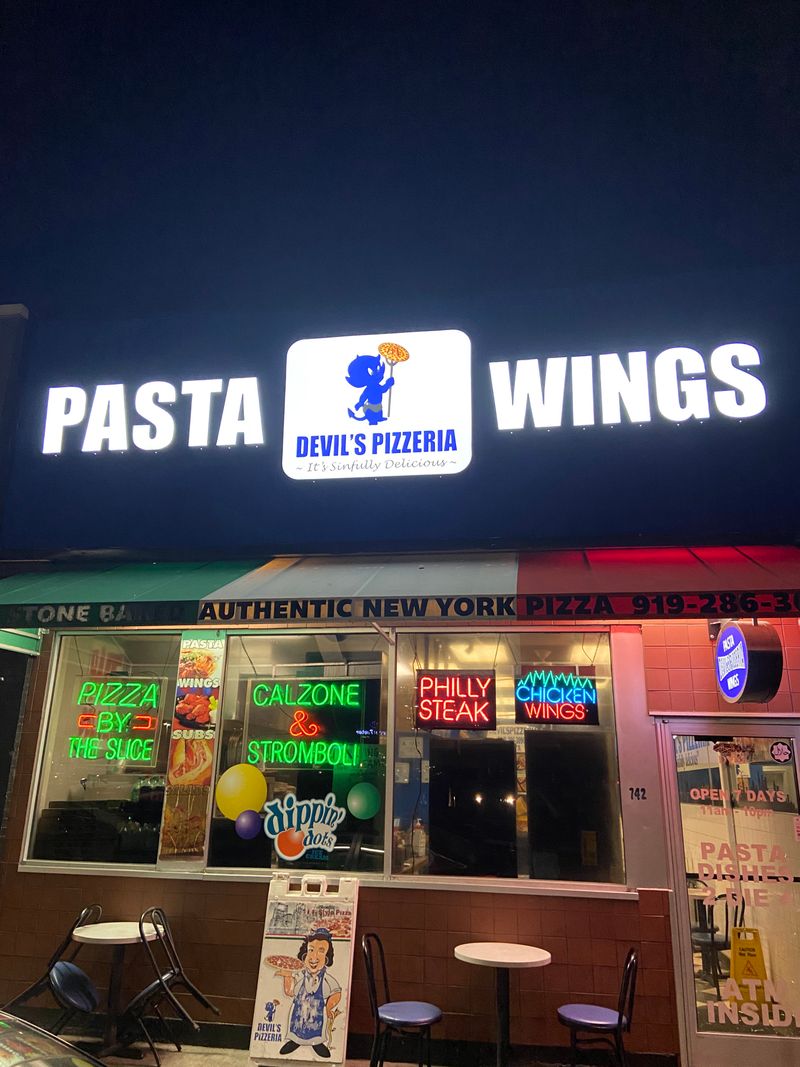 Devil's NY Pizzeria & Restaurant, Durham