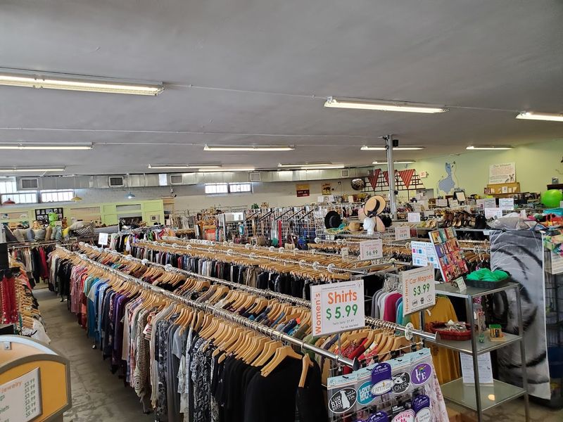 Organized Layout Makes Shopping Enjoyable