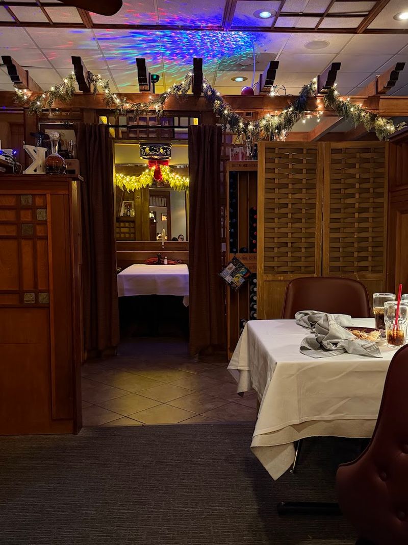 Warm Bavarian Atmosphere With European Decor