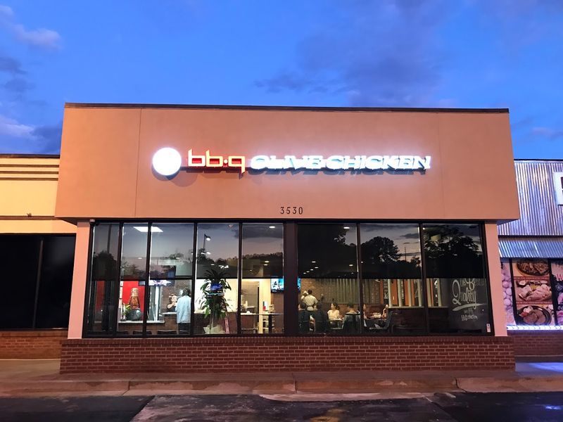 15 Georgia Fried Chicken Spots That Raise The Bar On Southern Flavor - Decor Hint bb.q Chicken Duluth