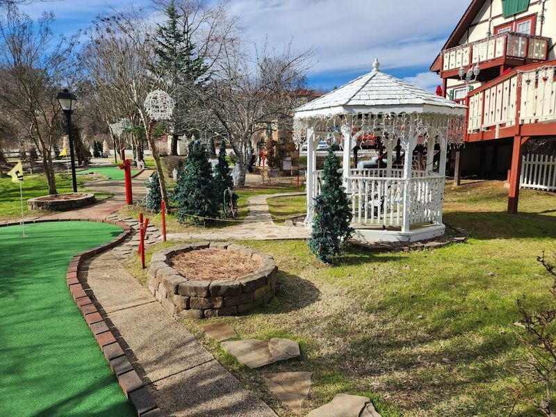 Plenty of Local Restaurants to Fuel Up Before or After Golf