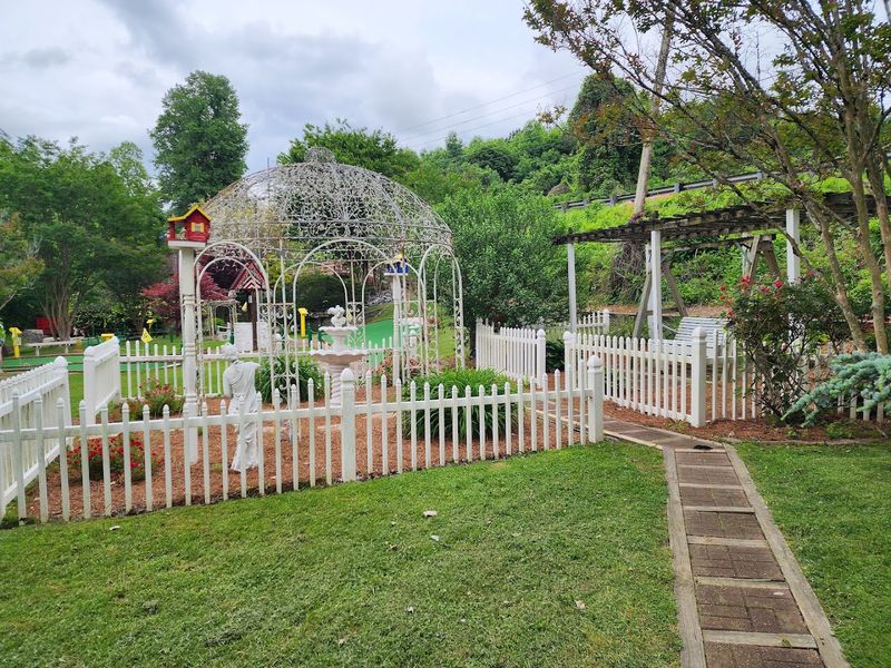 Unicoi State Park Is Just Minutes Away