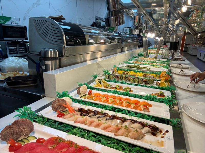 Golden Apple Buffet — Snellville