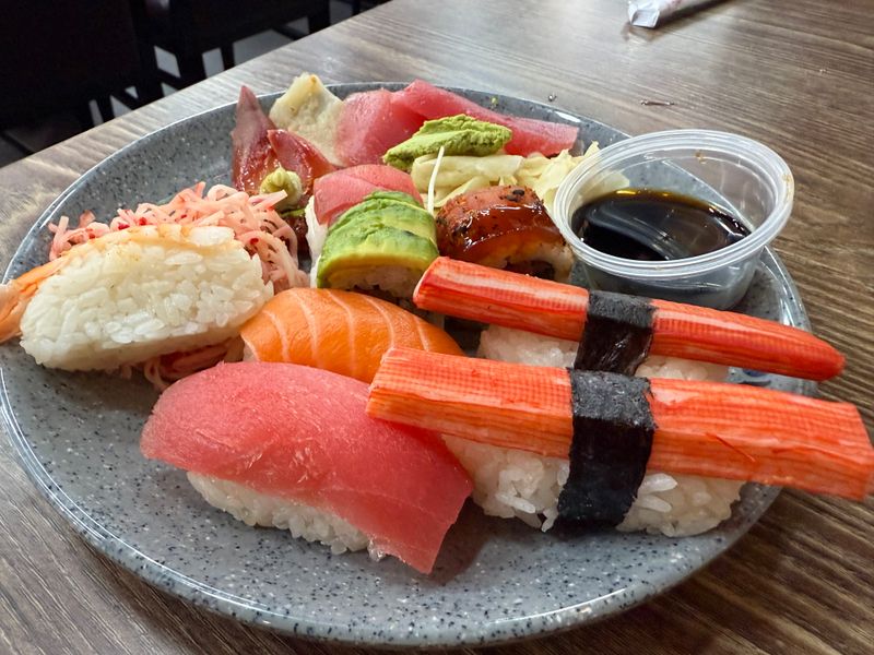 Regulars Always Beat The Rush Always At This Texas Seafood Buffet - Decor Hint A Quick Detour To Broths And Comfort