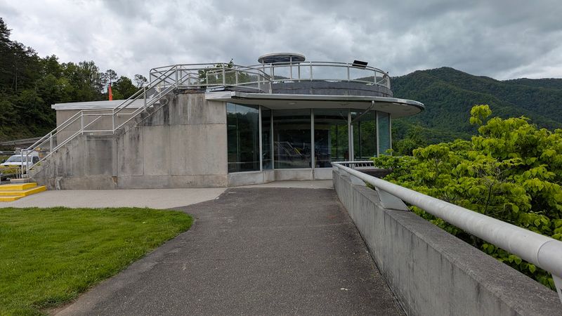 North Carolina's Reservoir And The Ghost Towns Beneath Its Surface - Decor Hint The Dam Visitor Center Explains The History