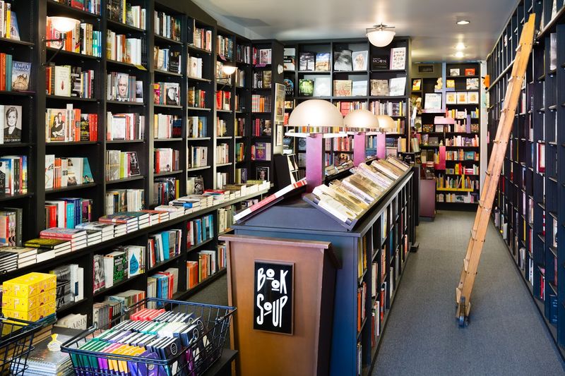 Wander Through California's Iconic Bookstore That Feels Like A Maze - Decor Hint Celebrating 50 Years Of Independent Bookselling