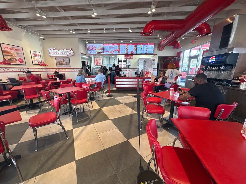 11 Georgia Hot Dog Favorites That Never Go Out Of Style - Decor Hint Freddy's Frozen Custard and Steakburgers, multiple Georgia locations