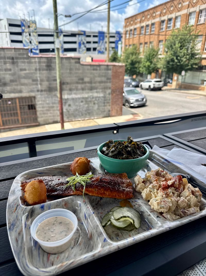 Good Hot Fish, Asheville