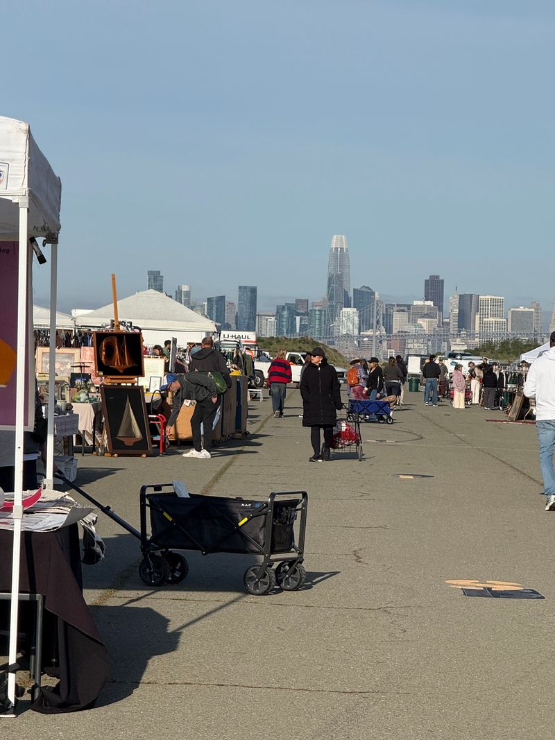 This 20-Acre Bay Area Antiques Market In California Is A Treasure Hunter's Dream By The Water - Decor Hint Pet-Free Environment Within Wildlife Sanctuary
