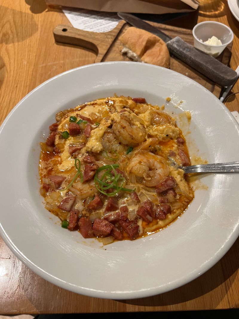 Shrimp and Grits That Transport You to the Bayou
