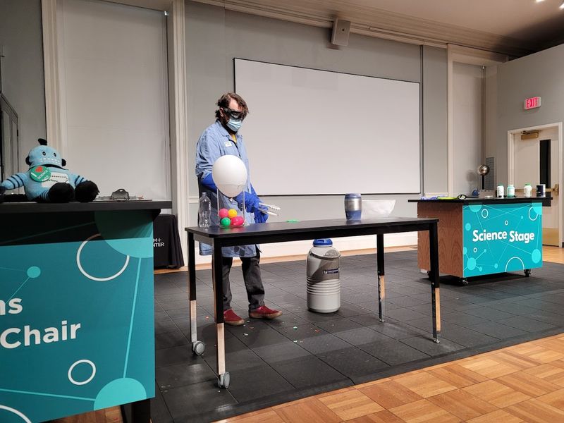 Science LIVE! Demonstrations